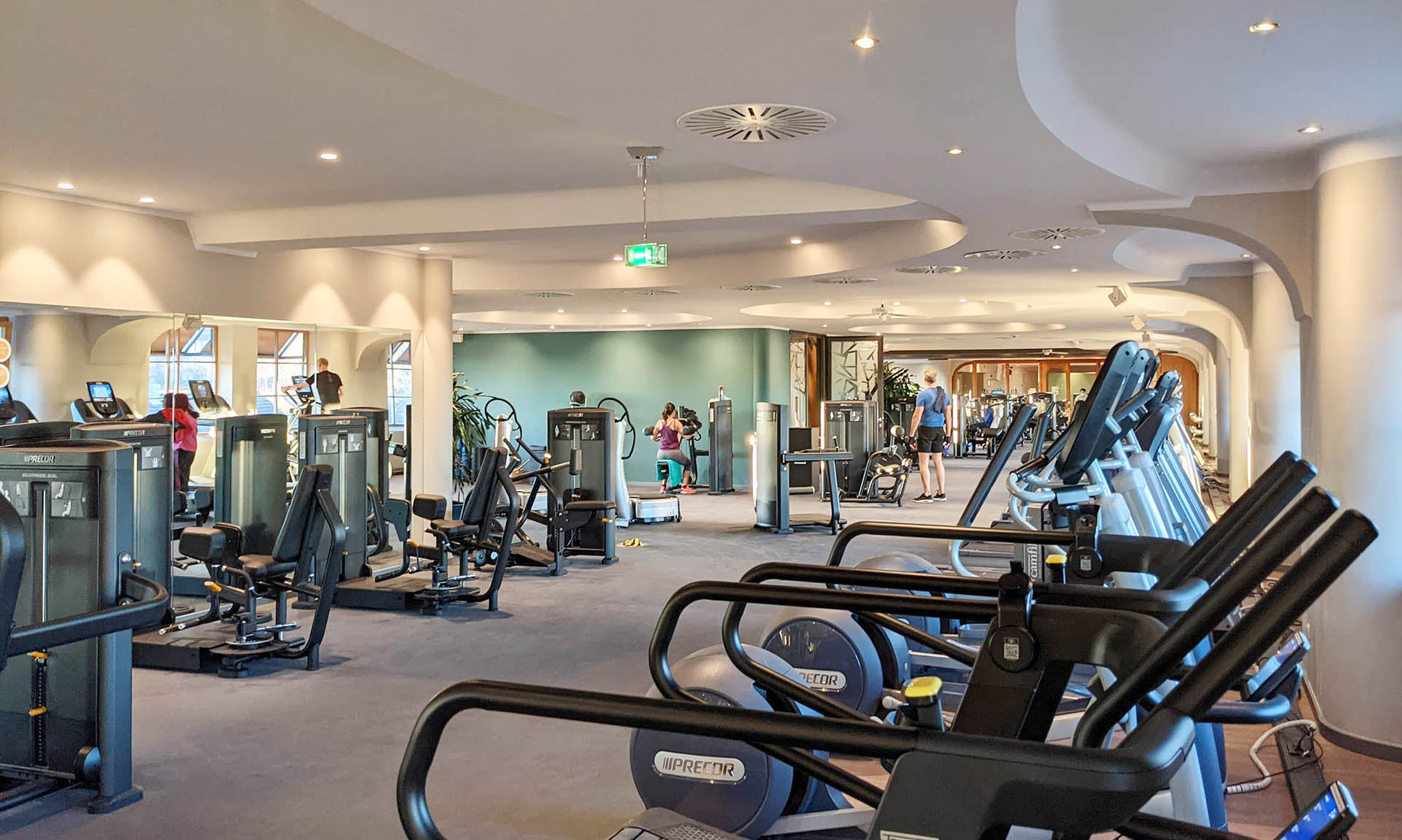 David Lloyd Leisure completes refurbishment of Meridian Fitness clubs ...